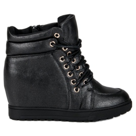 J. Star Eleganti scarpe da ginnastica allacciate nero