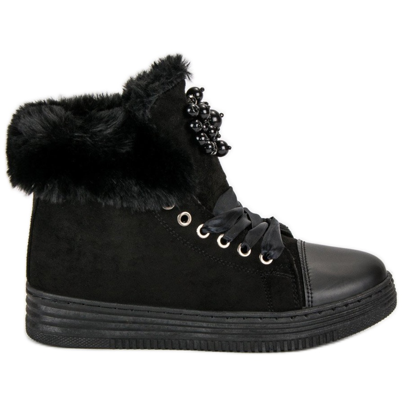 Calde scarpe da ginnastica nero