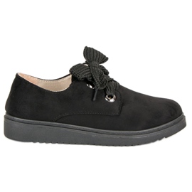 Sneakers stringate in camoscio nero