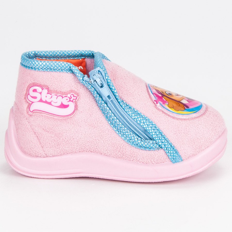 Pantofole su un cursore di pattuglia psi rosa