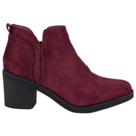 Ideal Shoes Stivali con tacco alto rosso