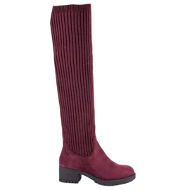 Ideal Shoes Stivali bordeaux aderenti rosso
