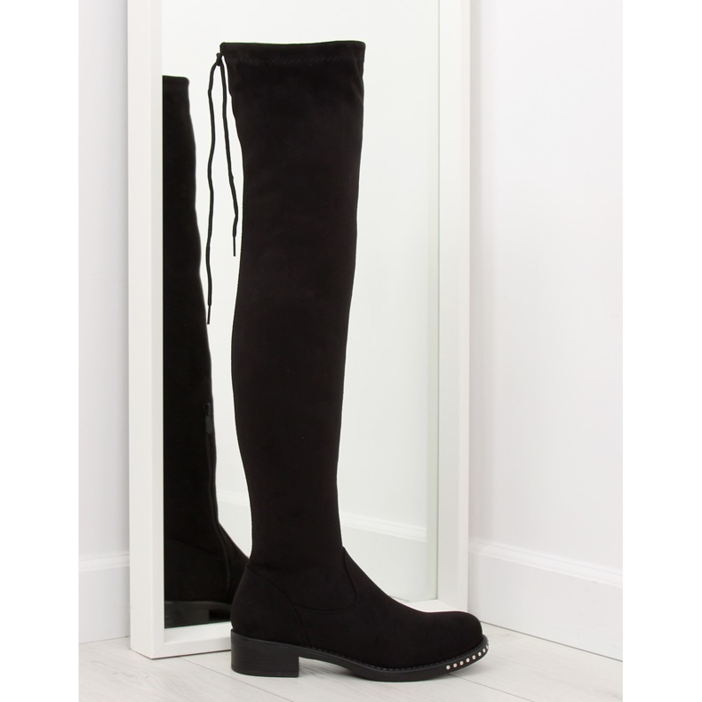 Sovrastivali in camoscio nero NS020P nero