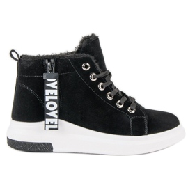 Calde scarpe da ginnastica nere nero
