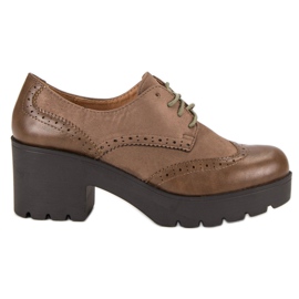 Ch. Creation Scarpe eleganti beige