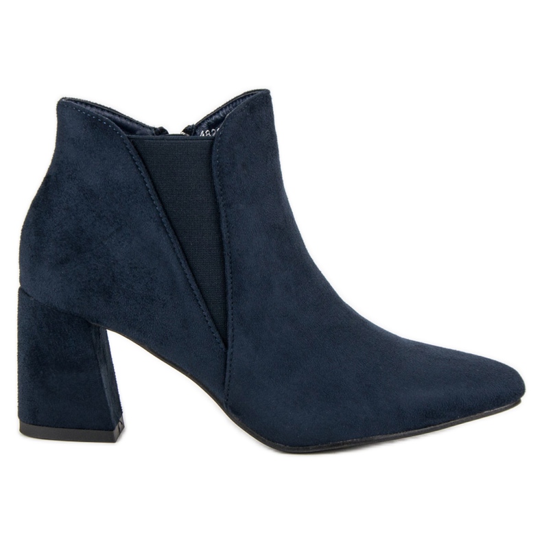 Belle Women Stivaletti in pelle scamosciata su un bar blu