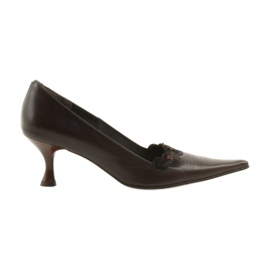 Décolleté in pelle marrone