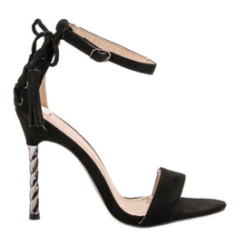Sandali con tacco alto alla moda nero