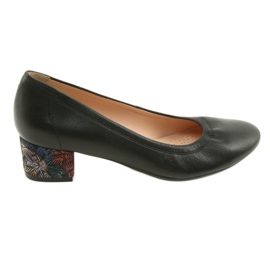 Arka Pompe in pelle da donna Nero 5627