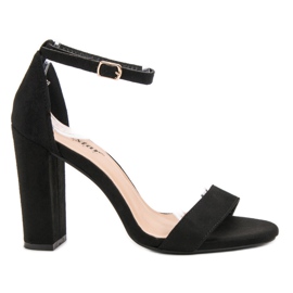 Seastar Sandali sexy su un bar nero