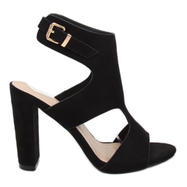 Sandali neri sul post J-8711 Black nero