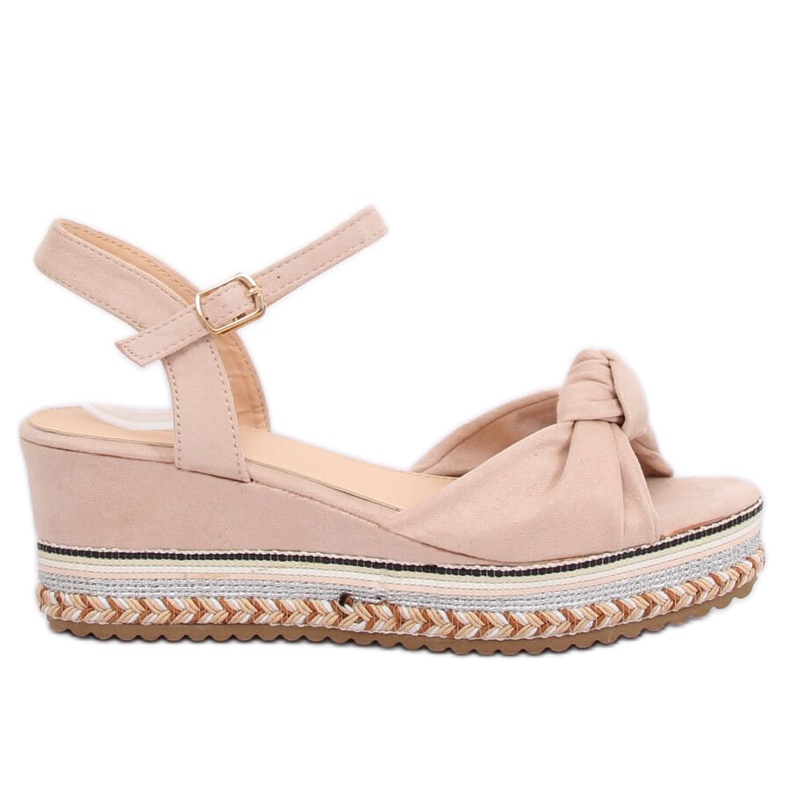 Sandali beige con zeppa B126 Beige