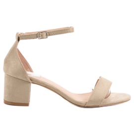 Renda Sandali classici con tacco alto beige