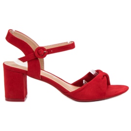Eleganti sandali rossi rosso
