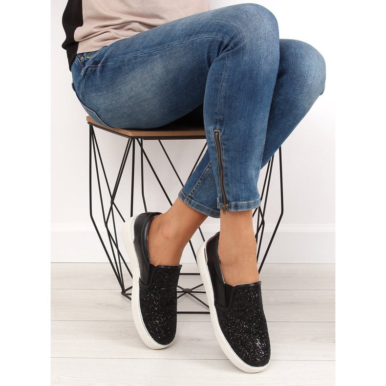 Elegante slipony elegante 788-26 nero II-GAT