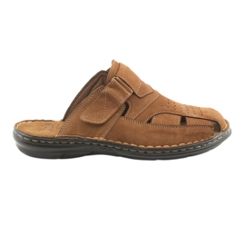 Pantofole da uomo leggere PU American Club CY05 fondo marrone