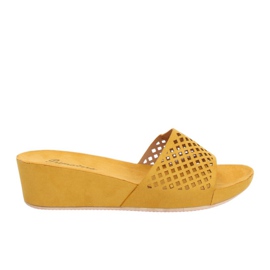 Pantofole traforate gialle JS-03 Giallo