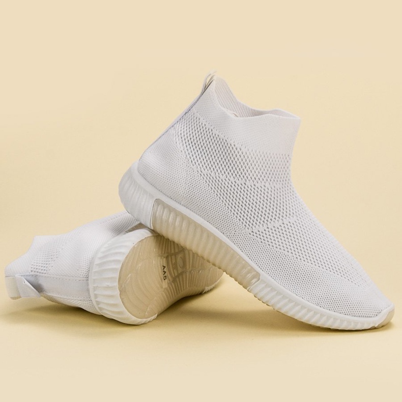 SHELOVET Scarpe slip-on sopra la caviglia bianca