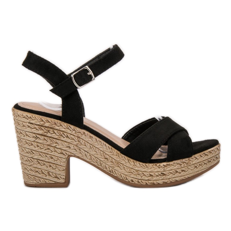 Queentina sandali su un bar nero