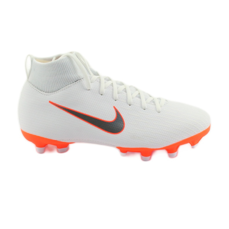 Scarpe da calcio Nike Superfly 6 Academy AH7337-107 bianca