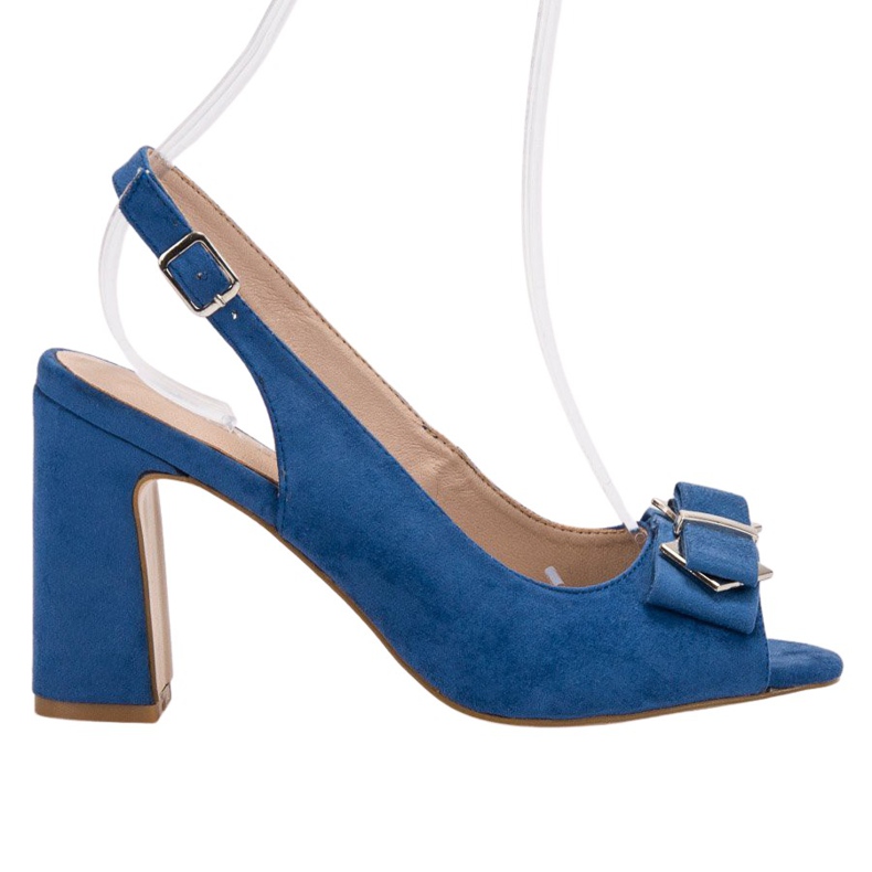 SHELOVET sandali su un bar blu