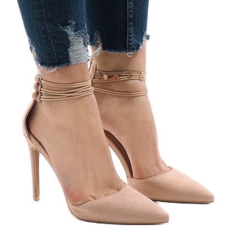 Pompe rosa su uno spillo 6941-P beige