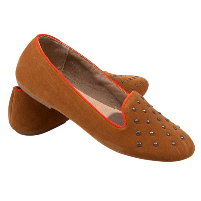 Lords con borchie 957 Camel marrone