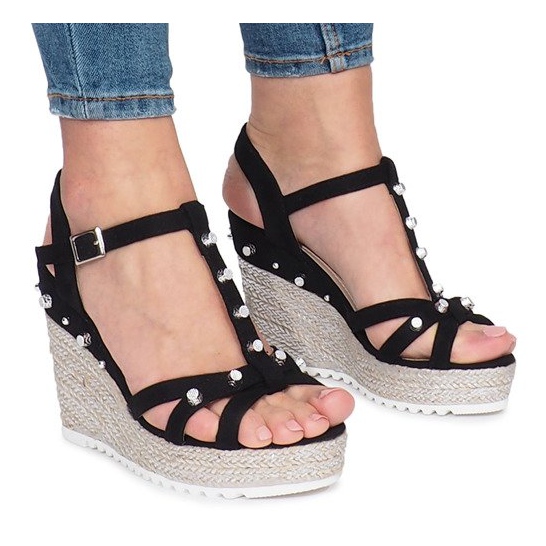 Sandali con zeppa neri delle espadrillas Chillin nero
