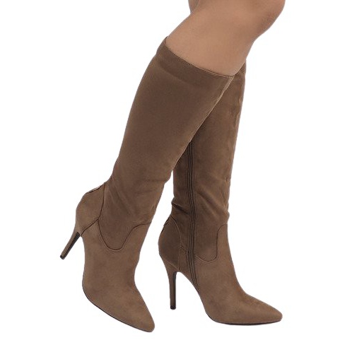 Stivali taupe su un tacco 1101-2 marrone