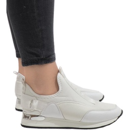Sneakers bianche in lycra R-403 bianco