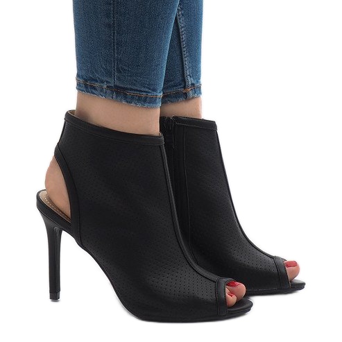 Stivaletti neri 1551-150 nero