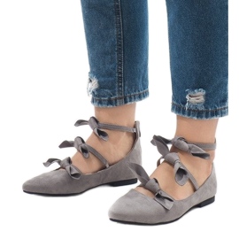 Ballerine stringate grigie con fiocchi G-47 grigio
