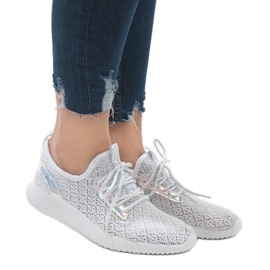 Scarpe sportive in rete bianca G8347-1