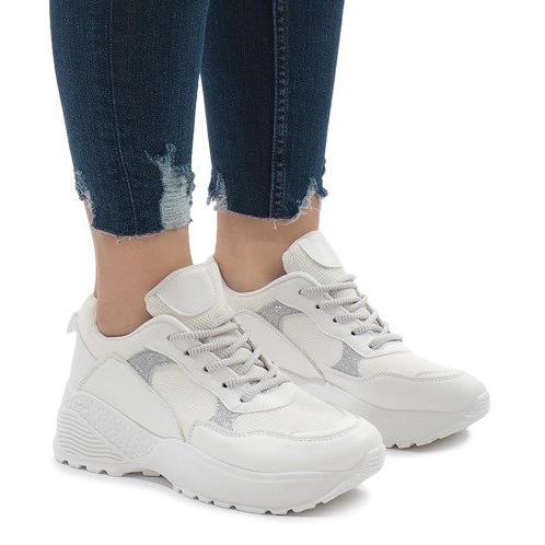 Scarpe sportive bianche BY-080 bianca
