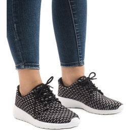 Scarpe sportive nere 619 nero