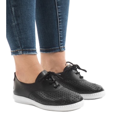 Sneakers nere traforate HR61116 nero