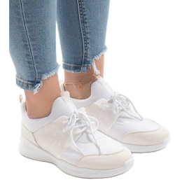 Scarpe sportive bianche BY-069 bianca