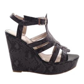 Sandali neri con zeppa A-7A nero