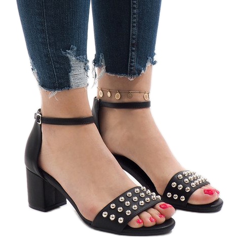 Sandali neri con tacco alto 173-856 nero