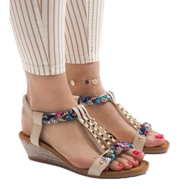 Sandali con zeppa beige con borchie B132-5 marrone multicolore