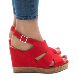 Sandali rossi con zeppa MW-5M17-11 rosso