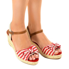 Sandali rossi con zeppa e fiocco W032 rosso