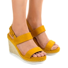 Sandali con zeppa gialli U-6291 giallo