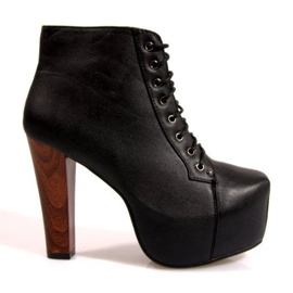Stivali Solid On Heel K764 Nero