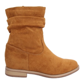 Stivali su una zeppa nascosta di miele NC838 Camel marrone