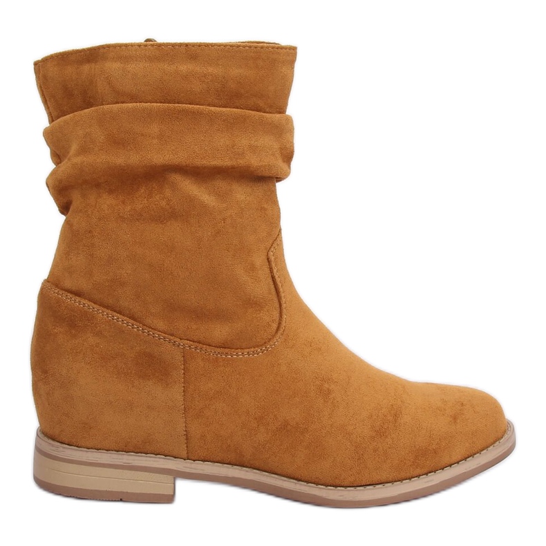Stivali su una zeppa nascosta di miele NC838 Camel marrone