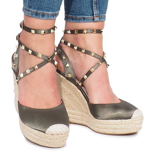 Espadrillas verdi sulla zeppa di Hella verde