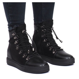 Sneakers nere con zeppa traforata di Mathilde nero