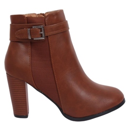 Stivali marroni con tacco alto F815-2 Camel marrone