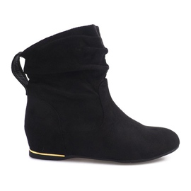 Stivali con zeppa in pelle scamosciata C-7111 Nero